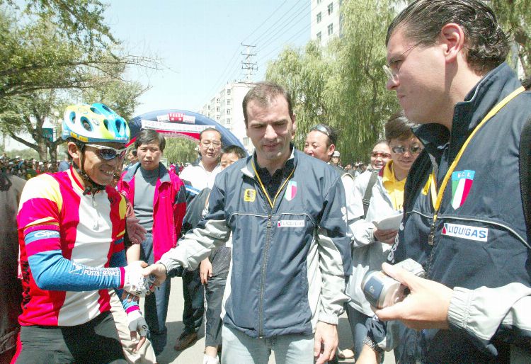 Italian coach and Wang Guozhang 2